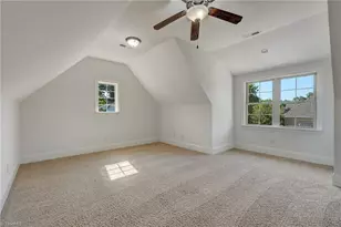 8105 Rogers Ct, Greensboro, NC 27455 - Photo 27
