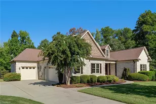 8105 Rogers Ct, Greensboro, NC 27455 - Photo 3