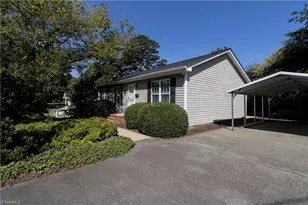 331 Quintas Ave, Burlington, NC 27215 - Photo 3