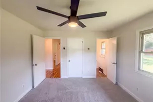 5909 Chipmunk Dr, Greensboro, NC 27407 - Photo 9