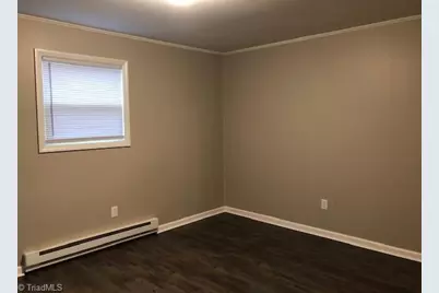 3300 Starlight Drive #5, Winston-Salem, NC 27107 - Photo 3