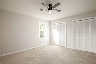 4302 Oak Hollow Dr, High Point, NC 27265 - Photo 19