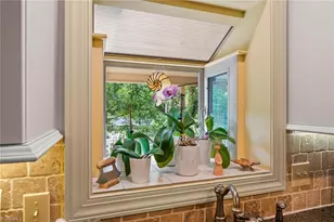 311 Pineridge Dr, Winston-Salem, NC 27104 - Photo 5