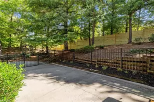 1606 Cherokee Dr, High Point, NC 27262 - Photo 45