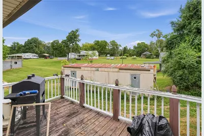 862 Country Club Drive, State Road, NC 28676 - Photo 3