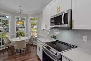 4709 Towne Ridge Dr, Greensboro, NC 27455 - Photo 9