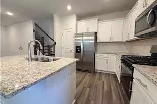 4020 Beckton Trl, Greensboro, NC 27282 - Photo 13