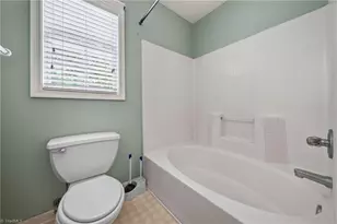 1817 Kildare Woods Dr, Greensboro, NC 27407 - Photo 31