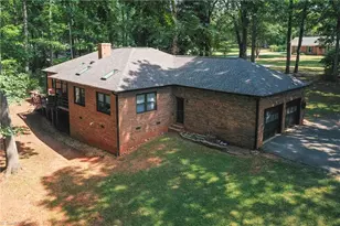 4320 Woodbourne Dr, Clemmons, NC 27012 - Photo 35