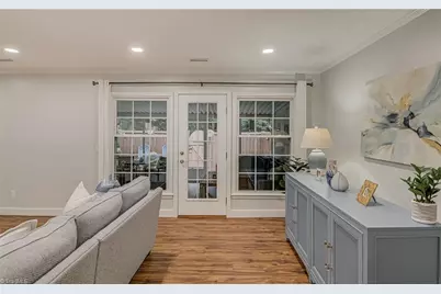 4010 Huntingreen Lane #D, Winston-Salem, NC 27106 - Photo 17