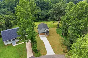 604 Sharon Dr, Statesville, NC 28625 - Photo 41