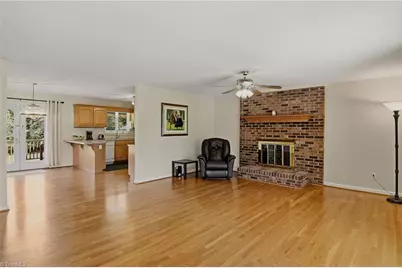 2301 Griffith Road, Winston-Salem, NC 27103 - Photo 5