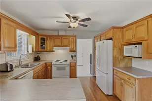 2301 Griffith Rd, Winston-Salem, NC 27103 - Photo 11