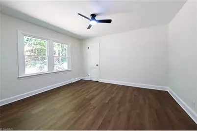 4756 Baux Mountain Road, Winston-Salem, NC 27105 - Photo 17