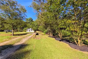 4756 Baux Mountain Rd, Winston-Salem, NC 27105 - Photo 41