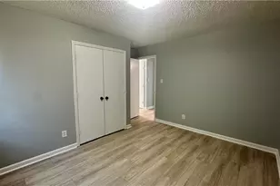 1802 Bristol Rd, Greensboro, NC 27406 - Photo 13