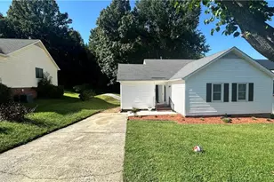 1802 Bristol Rd, Greensboro, NC 27406 - Photo 1