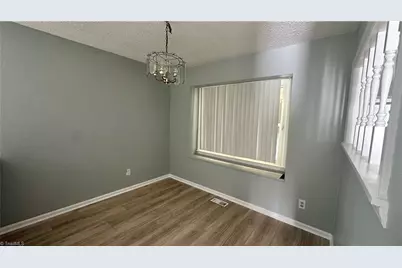 1802 Bristol Road, Greensboro, NC 27406 - Photo 15