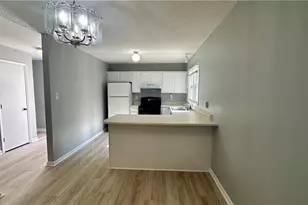 1802 Bristol Rd, Greensboro, NC 27406 - Photo 11