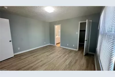 1802 Bristol Road, Greensboro, NC 27406 - Photo 19