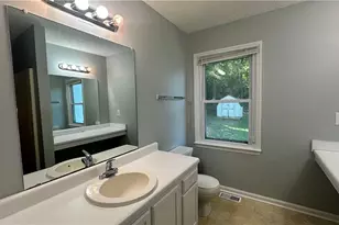 1802 Bristol Rd, Greensboro, NC 27406 - Photo 23
