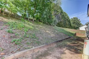 525 Highland Park Dr, Eden, NC 27288 - Photo 25