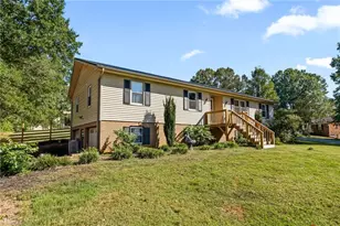 1721 Valley Brook Rd, Clemmons, NC 27012 - Photo 3