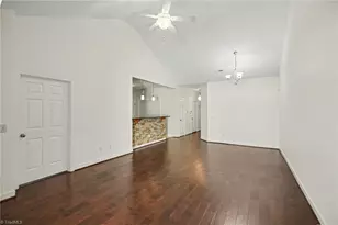 1689 Grand Springs Dr, Winston-Salem, NC 27127 - Photo 9