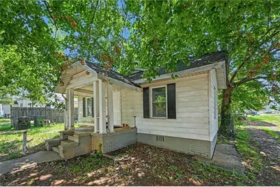 506 S Flanner Street, Burlington, NC 27215 - Photo 3
