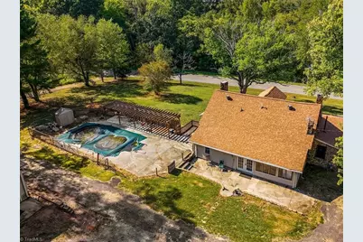 907 Irvin Farm Road, Reidsville, NC 27320 - Photo 33