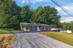 220 Mountview Dr, Mocksville, NC 27028 - Photo 23