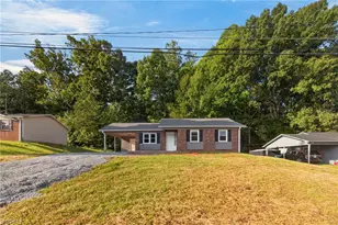 220 Mountview Dr, Mocksville, NC 27028 - Photo 21