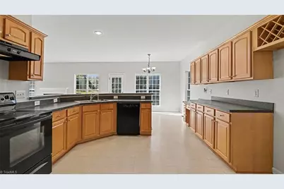 2956 Maple Branch Drive, High Point, NC 27265 - Photo 9