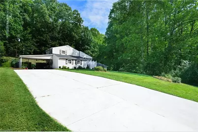 2311 Oakcliffe Drive, Kernersville, NC 27284 - Photo 35