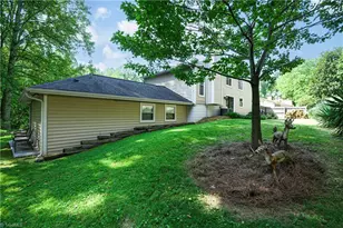 2311 Oakcliffe Dr, Kernersville, NC 27284 - Photo 41