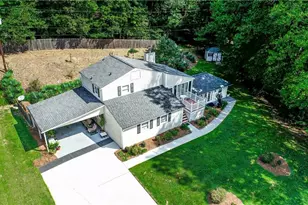 2311 Oakcliffe Dr, Kernersville, NC 27284 - Photo 33
