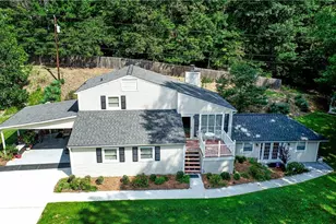 2311 Oakcliffe Dr, Kernersville, NC 27284 - Photo 1