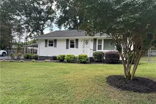 902 Elmhurst St, Winston-Salem, NC 27127 - Photo 1