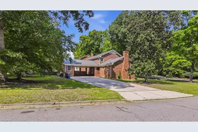 33 Kemp Road E, Greensboro, NC 27410 - Photo 27