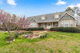 3806 Polonia Ct, Browns Summit, NC 27214 - Photo 3