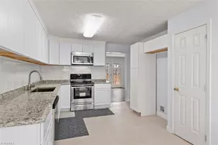 3806 Polonia Ct, Browns Summit, NC 27214 - Photo 5