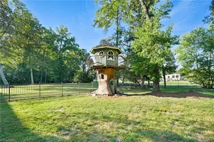 5586 Anson Rd, Greensboro, NC 27407 - Photo 47