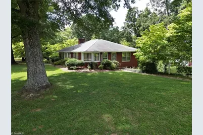 815 Nc Highway 65 #F-1, Reidsville, NC 27320 - Photo 3