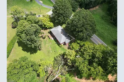 815 Nc Highway 65 #F-1, Reidsville, NC 27320 - Photo 5
