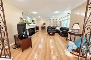 324 E Main St, Candor, NC 27229 - Photo 7