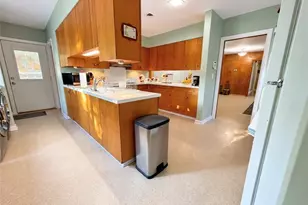 324 E Main St, Candor, NC 27229 - Photo 23