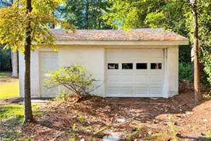 324 E Main St, Candor, NC 27229 - Photo 31