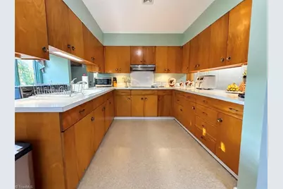 324 E Main Street, Candor, NC 27229 - Photo 25