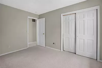 4080 Huntingreen Lane #B, Winston-Salem, NC 27106 - Photo 23