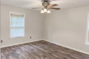 3705 Morris Farm Dr, Greensboro, NC 27409 - Photo 9